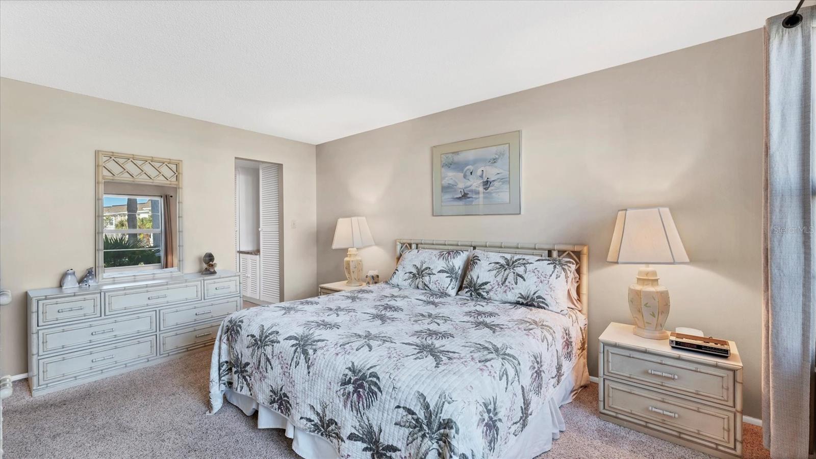 LONGBOAT HARBOUR - Residential