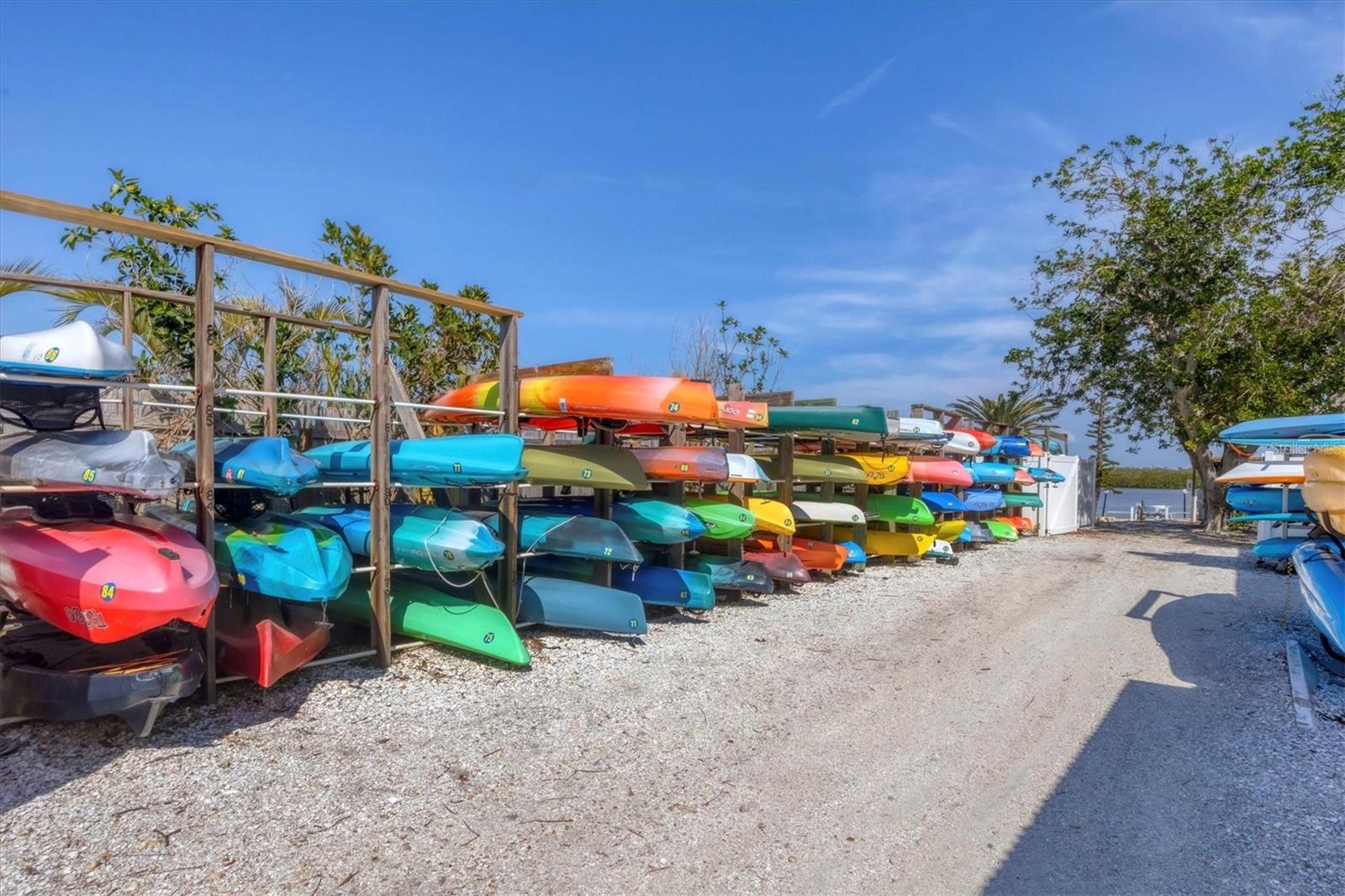 LONGBOAT HARBOUR - Residential