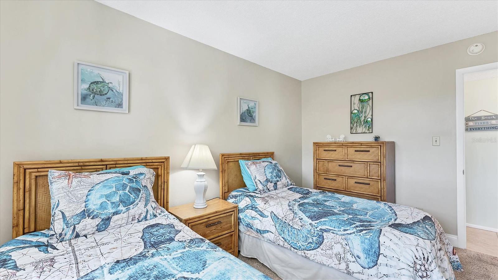 LONGBOAT HARBOUR - Residential