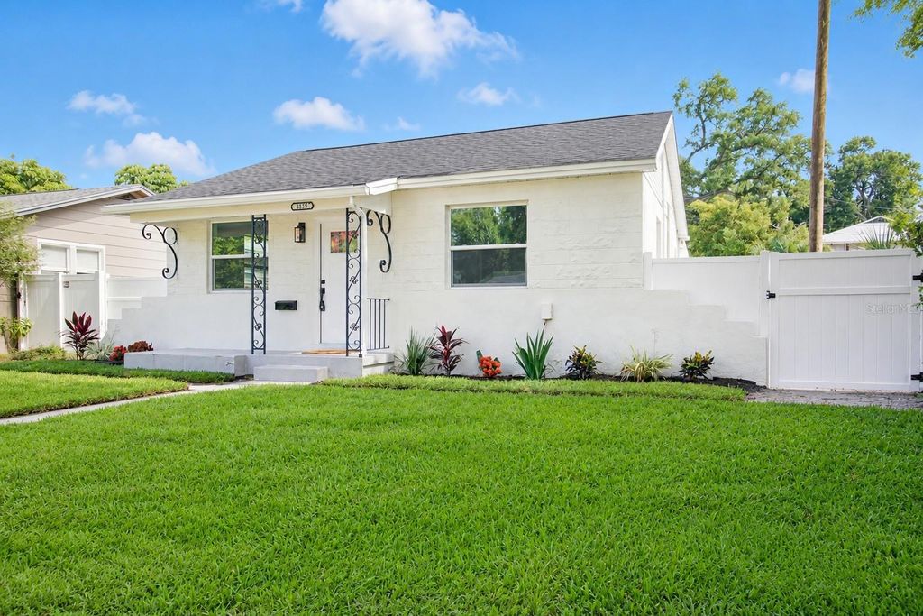 Photo of 3459 8th Avenue N, St Petersburg, FL 33713 (MLS # TB8506033)