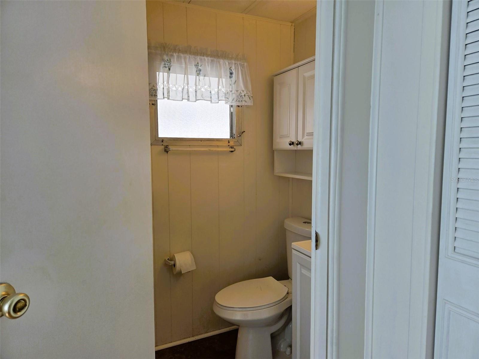 OAKWOOD MANOR - Residential