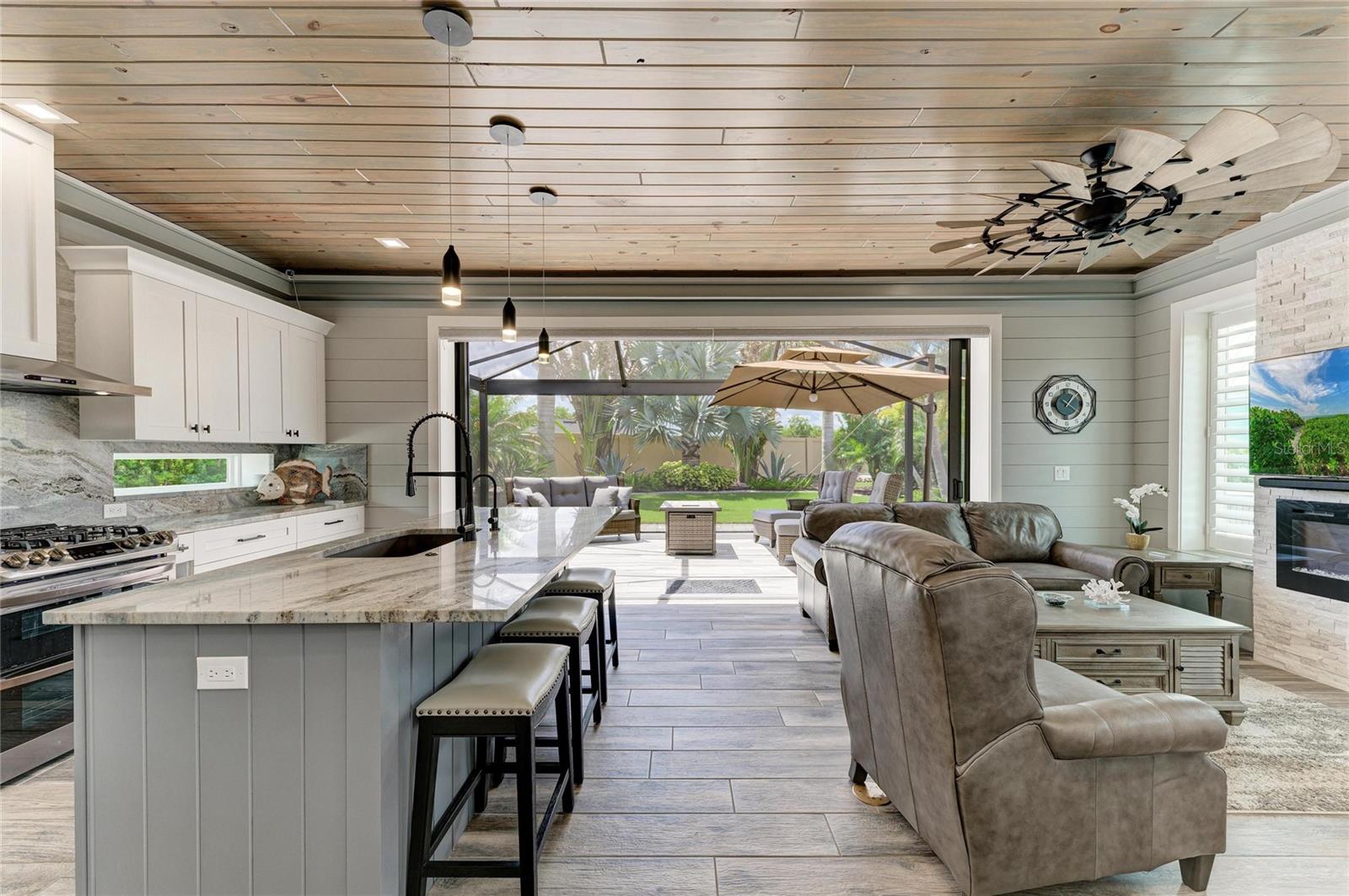 THORNTON CRK MOTORCOACH RESIDENCE - Residential