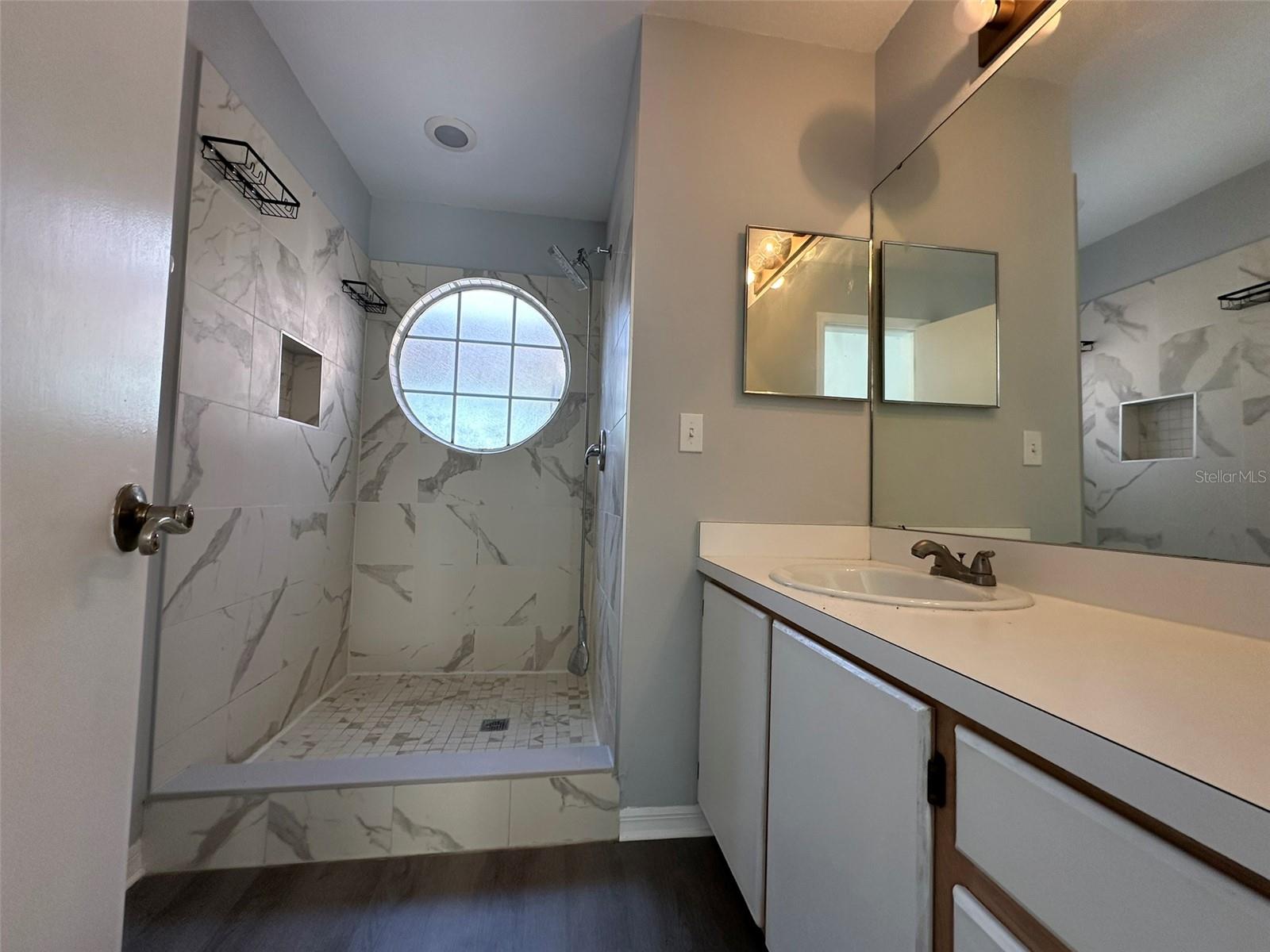 ROYAL PALM BAY CONDO - Residential Lease