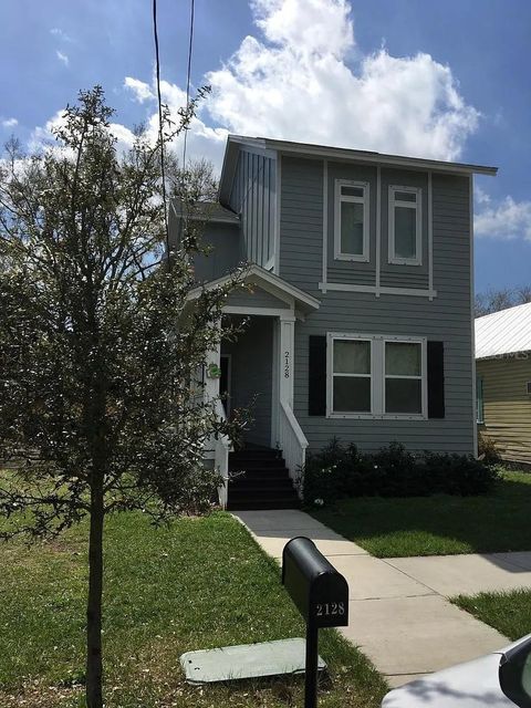 2128 W WALNUT STREET TAMPA FL 33607