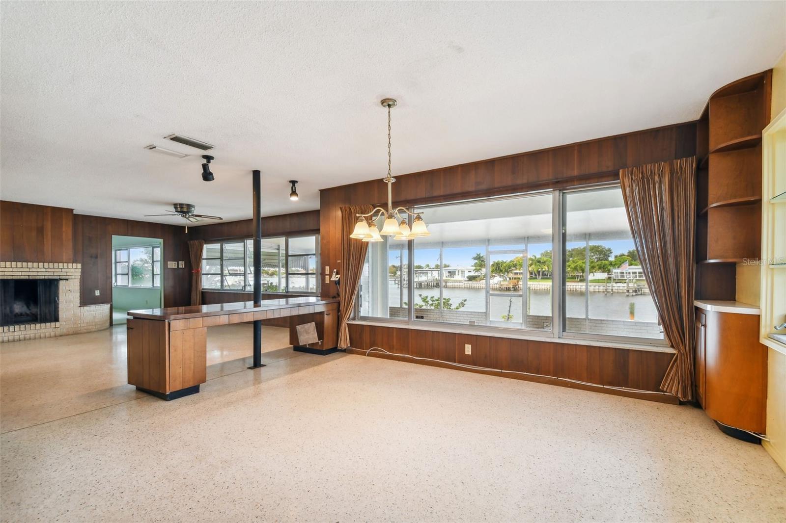 SNELL ISLE ESTATES PT REP - Residential