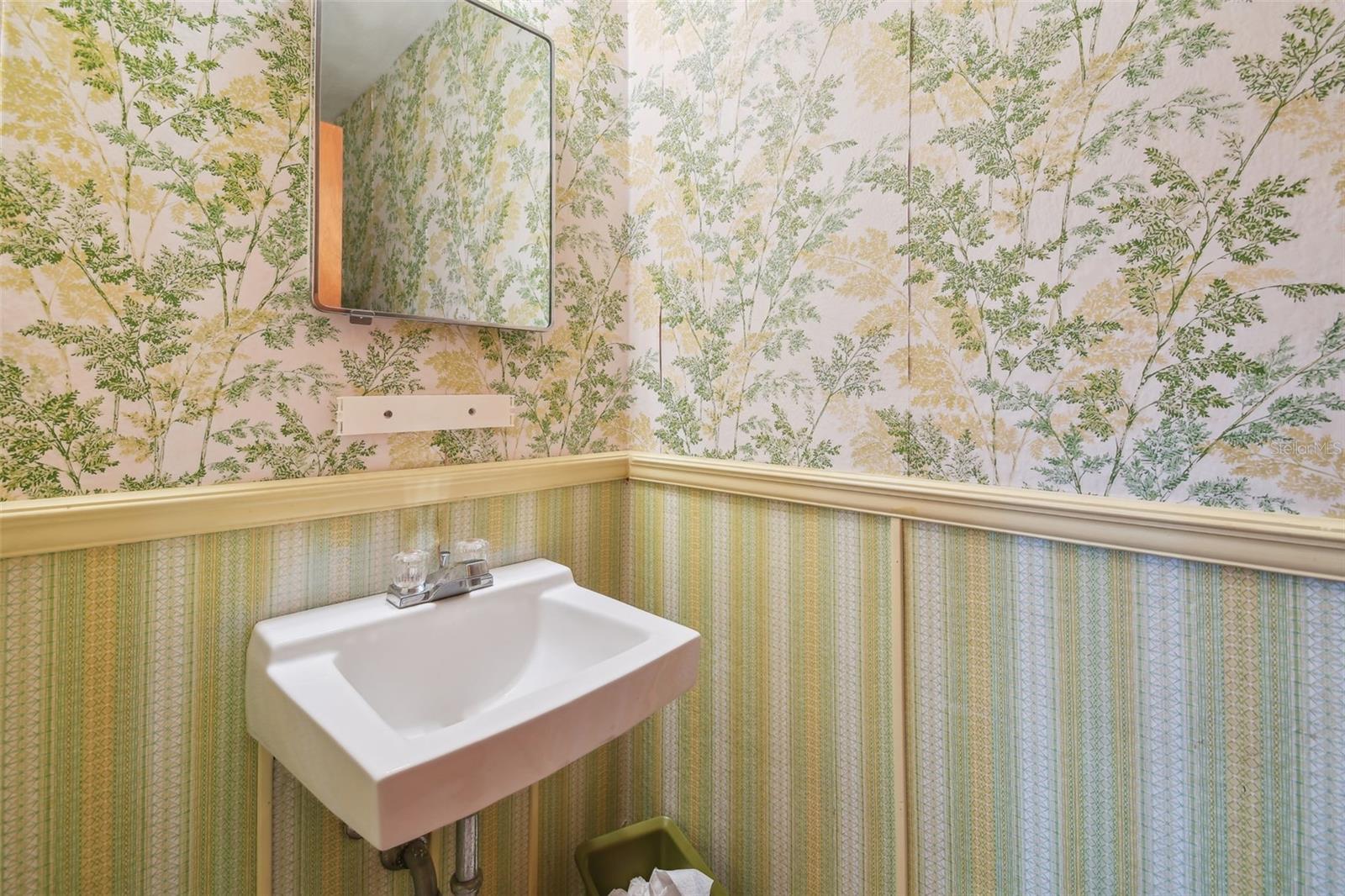 SNELL ISLE ESTATES PT REP - Residential