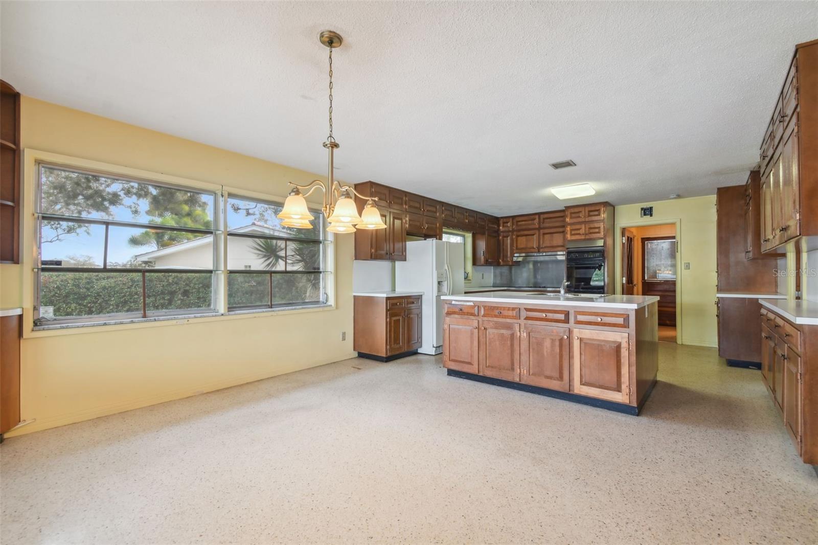 SNELL ISLE ESTATES PT REP - Residential