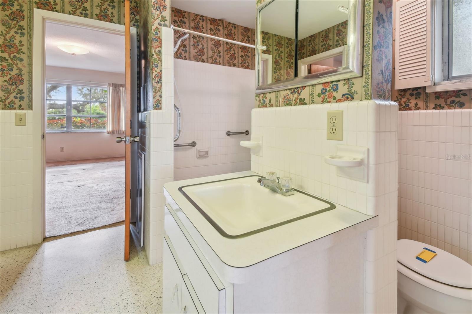 SNELL ISLE ESTATES PT REP - Residential