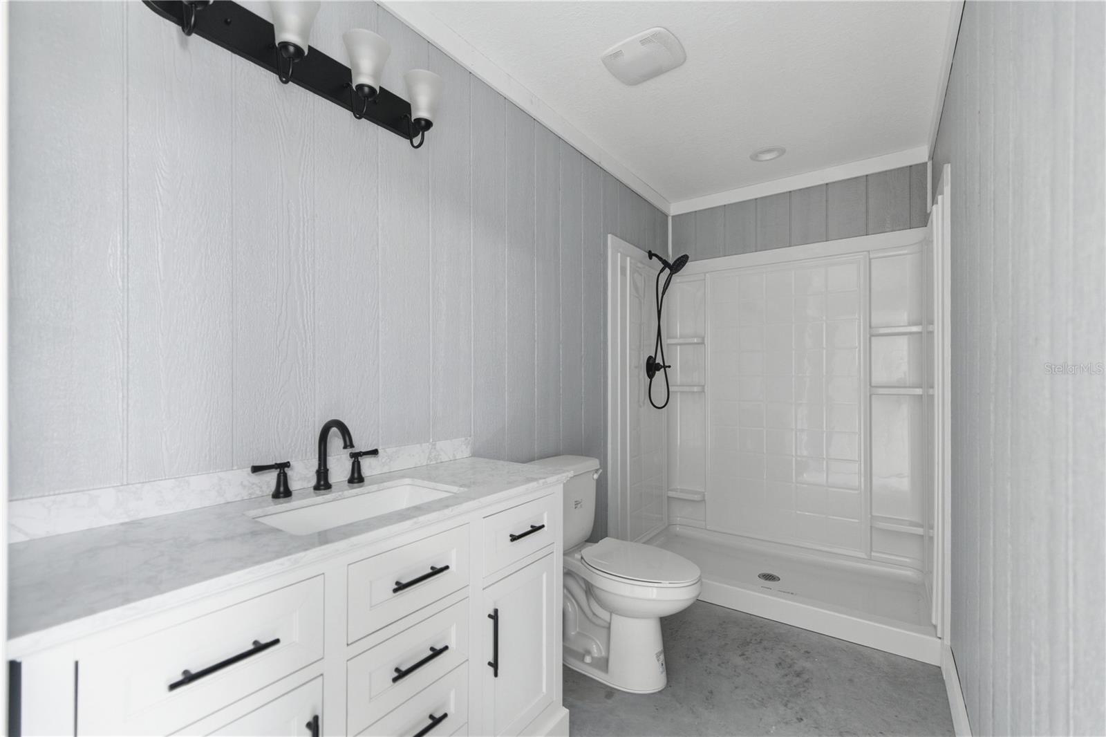 EMERALD MILE FARMS 08 - Land