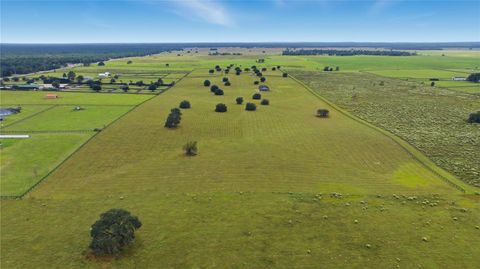 Tiny photo for 7950 SW 140th Avenue #Marion, Dunnellon, FL 34432 (MLS # OM711883)