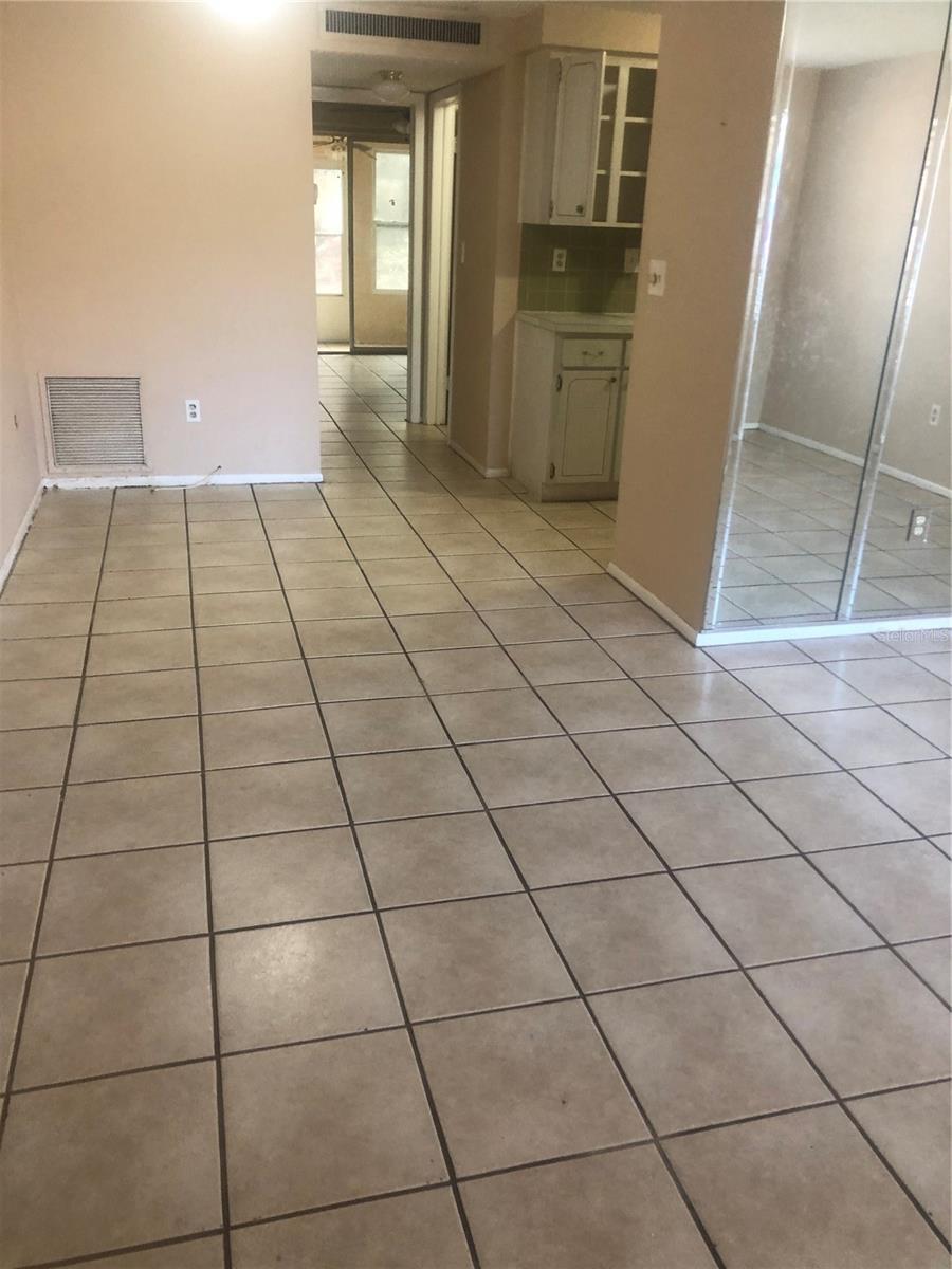 GARDENS BEACON SQUARE - Residential