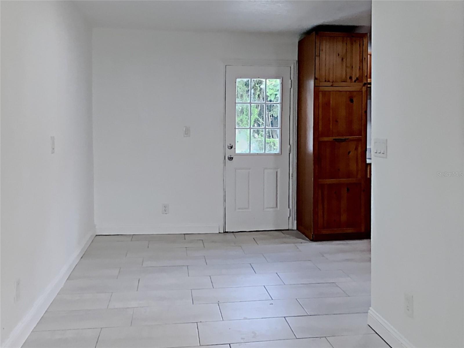 THE MCKOY LAND CO SUB - Residential Lease