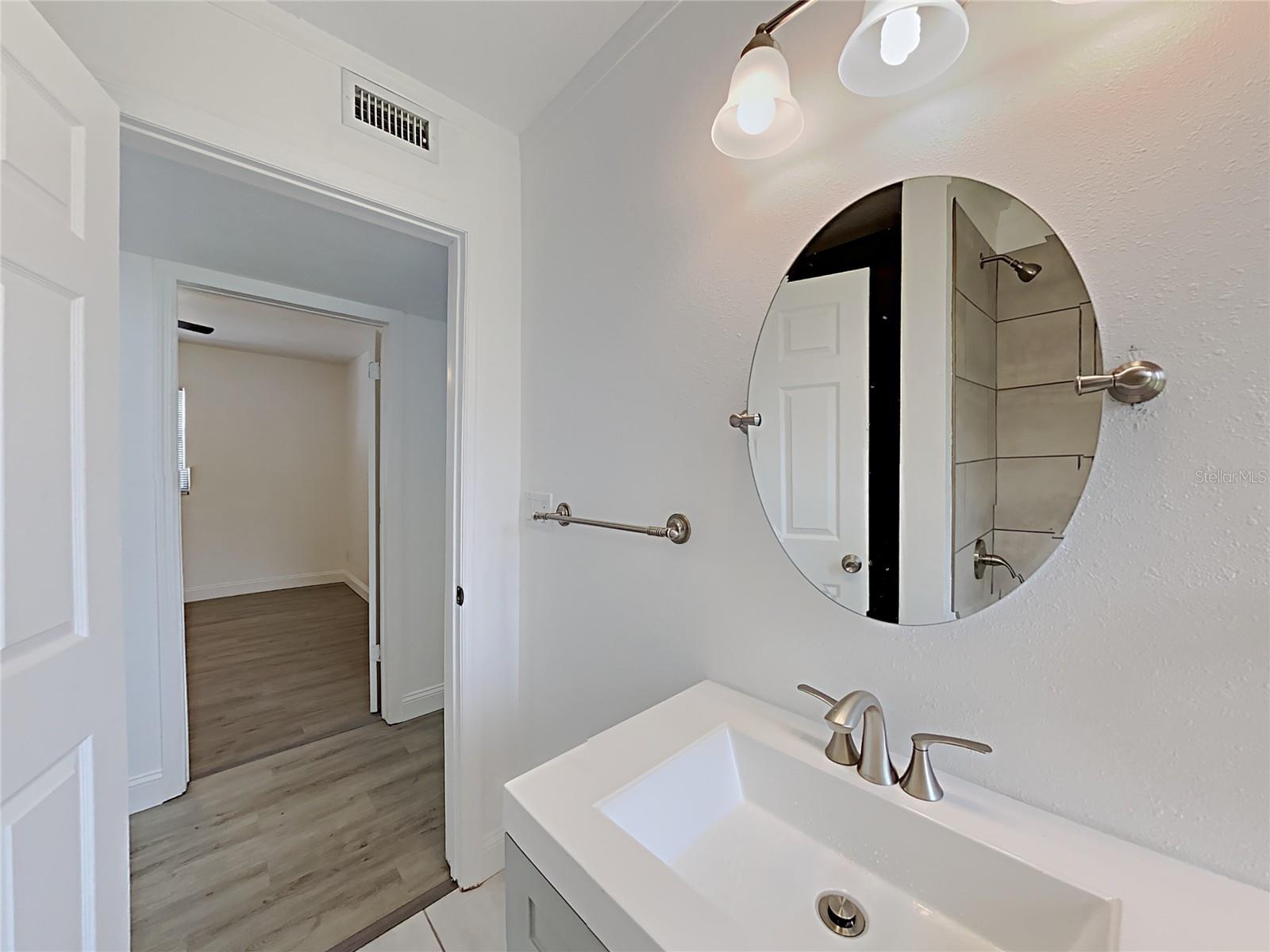 THE MCKOY LAND CO SUB - Residential Lease