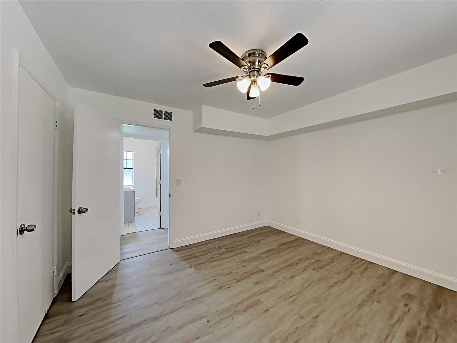 THE MCKOY LAND CO SUB - Residential Lease