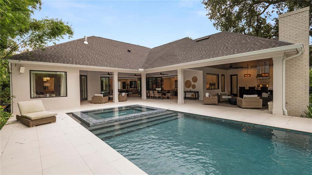 Photo of 2415 Nevada Road, Lakeland, FL 33803 (MLS # L4964287)