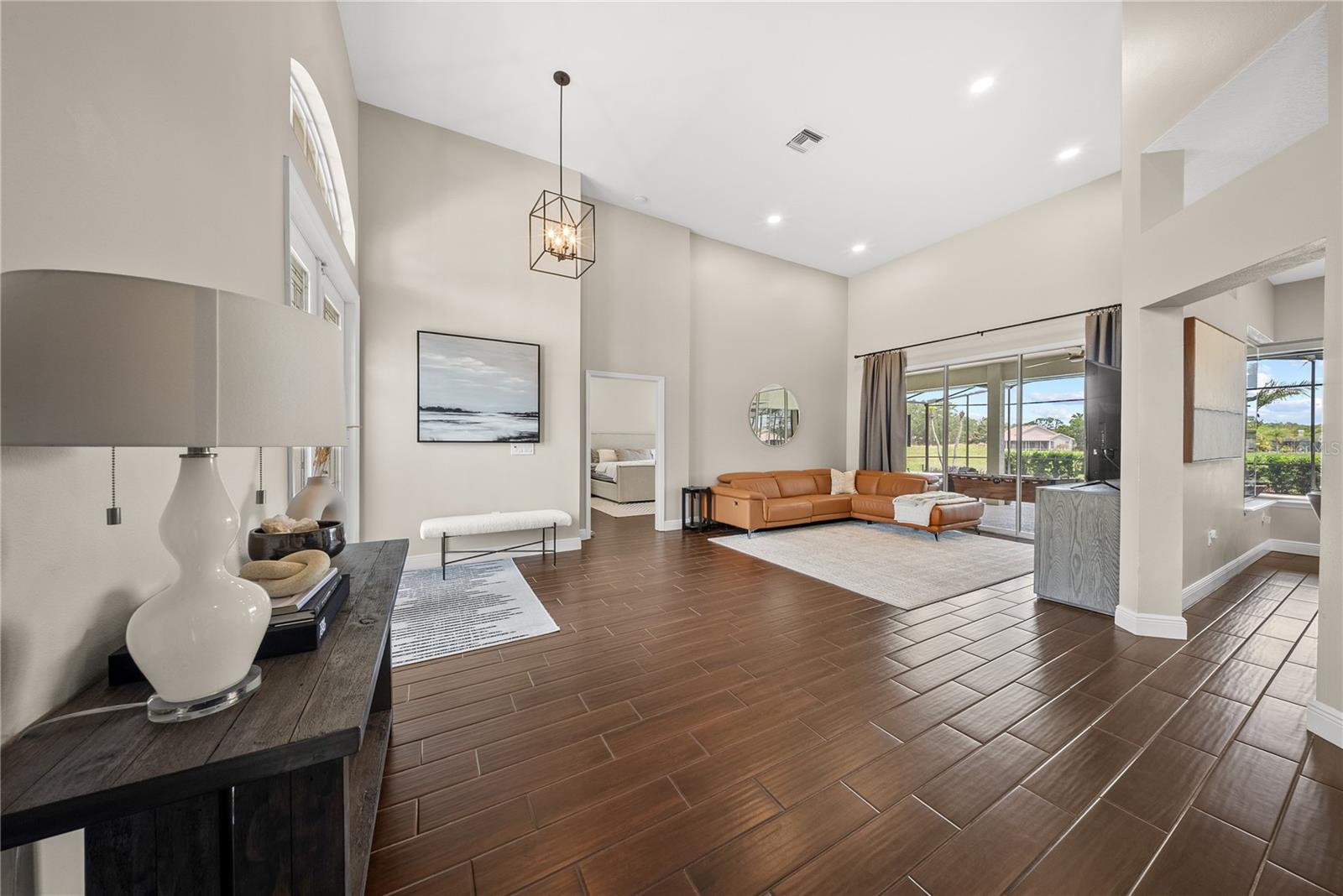 13401 POINTE COURT