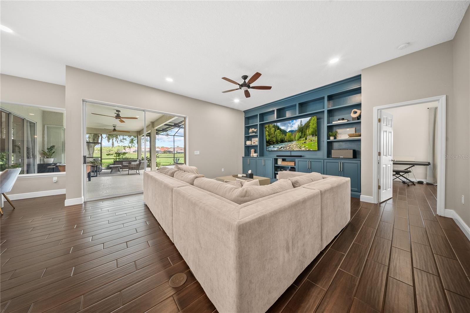 DEER RUN SOUTH - Residential