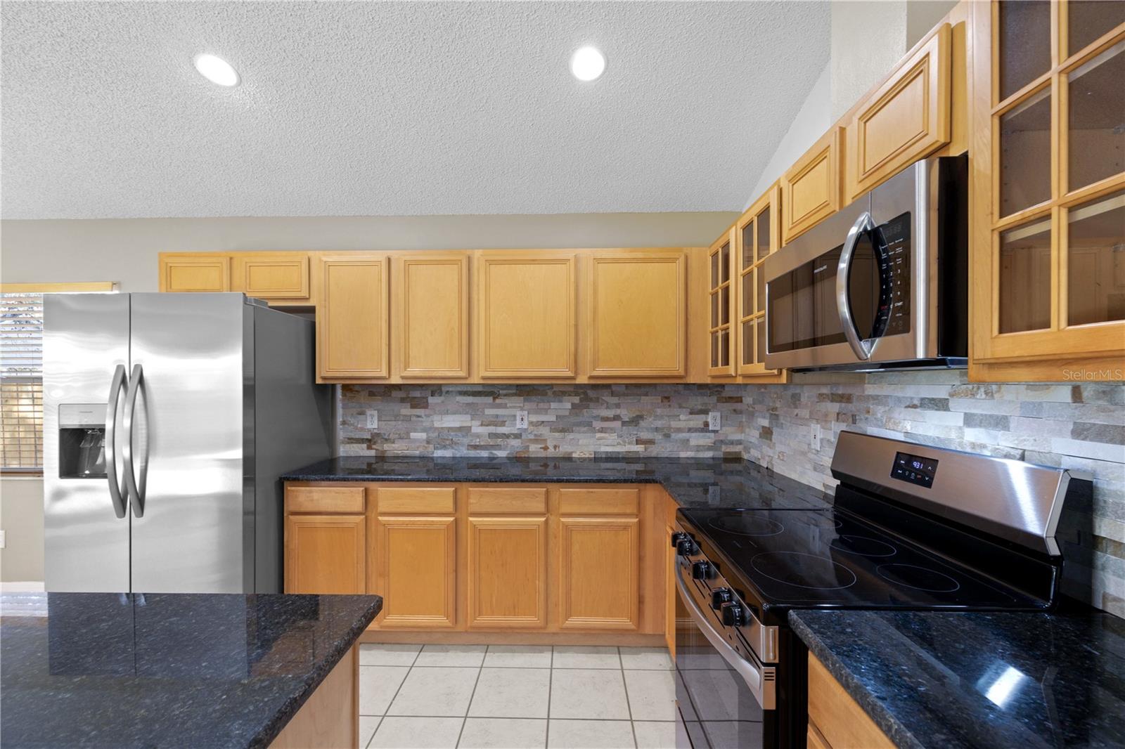 9545 SOUTHERN GARDEN CIRCLE