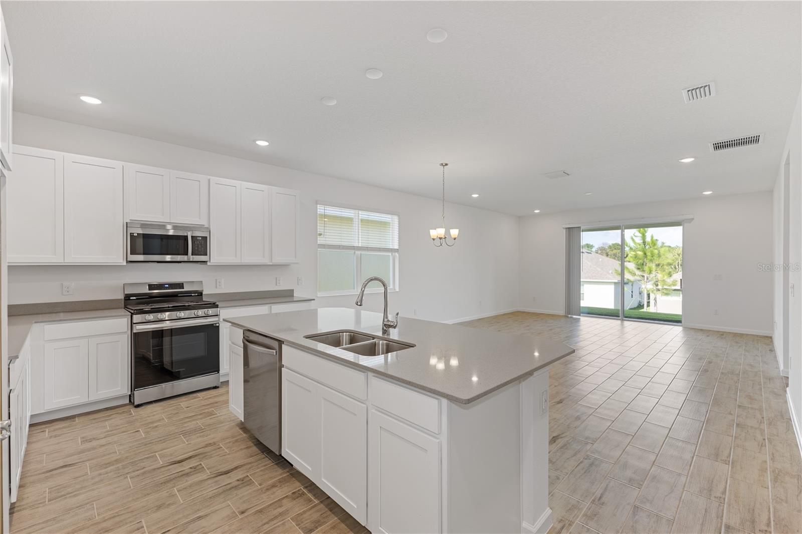 2292 SIRENA LANE