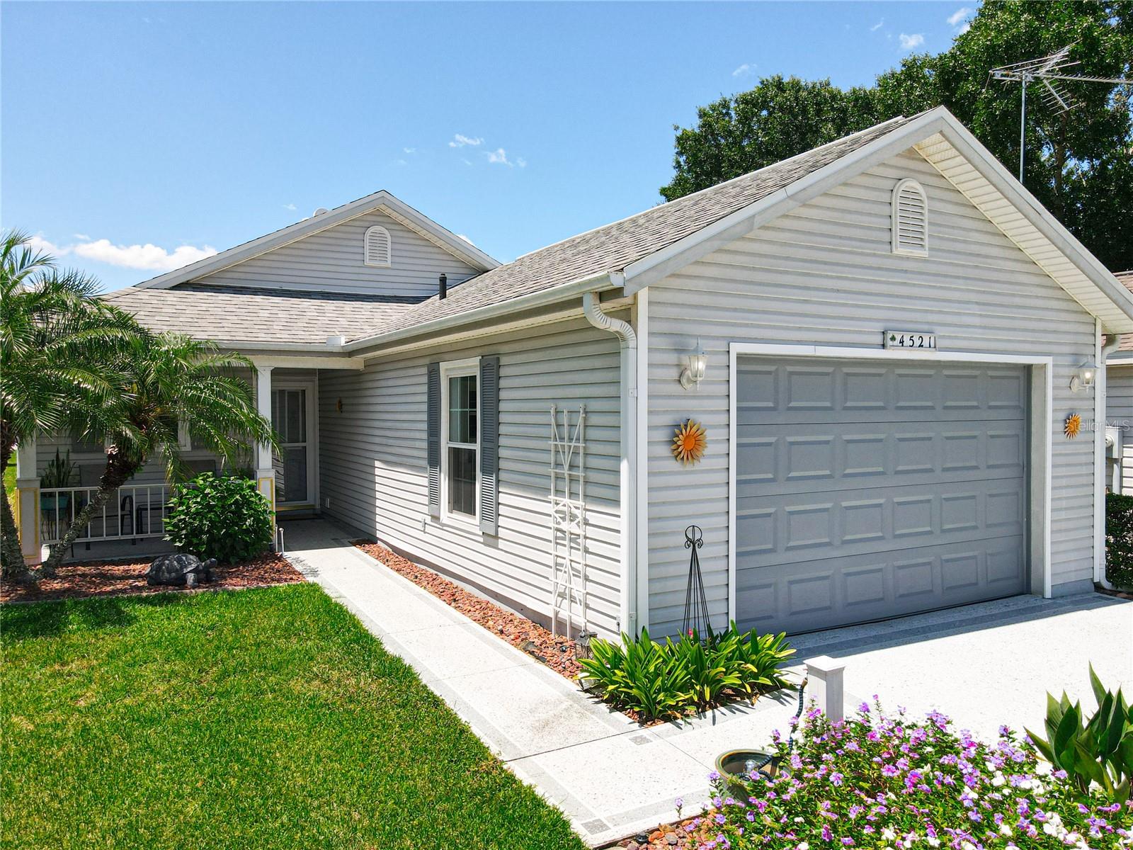 4521 EAGLEWOOD DRIVE