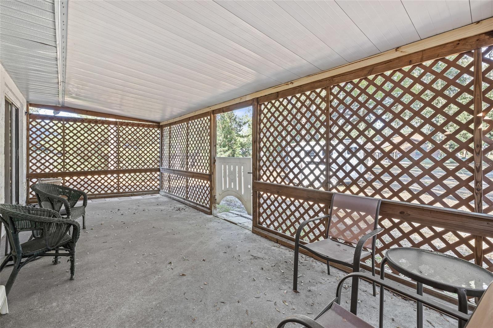 QUAIL HOLLOW PINES UNREC - Residential