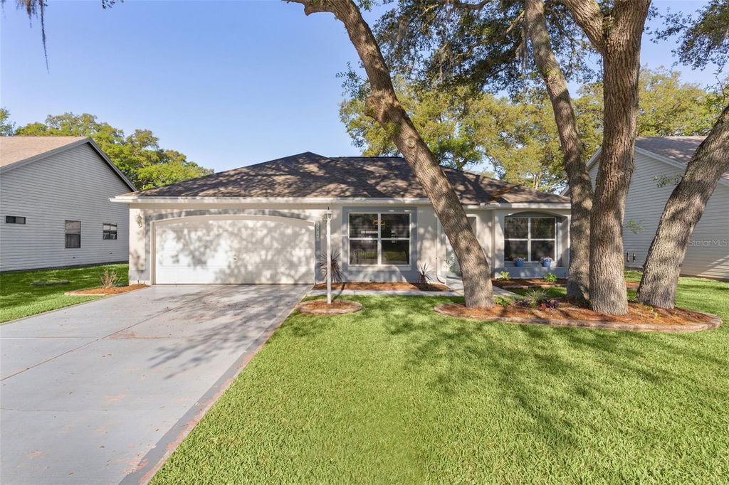 Photo of 206 Desota Court, The Villages, FL 32159 (MLS # G5111129)