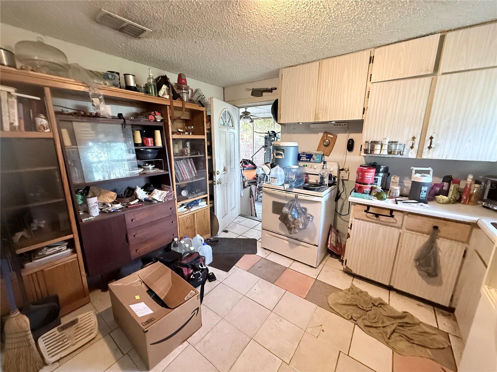 PALM HEIGHTS - Residential