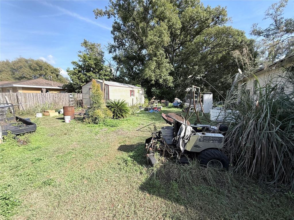 Photo of 1602 E Calhoun Street, Plant City, FL 33563 (MLS # TB8463610)