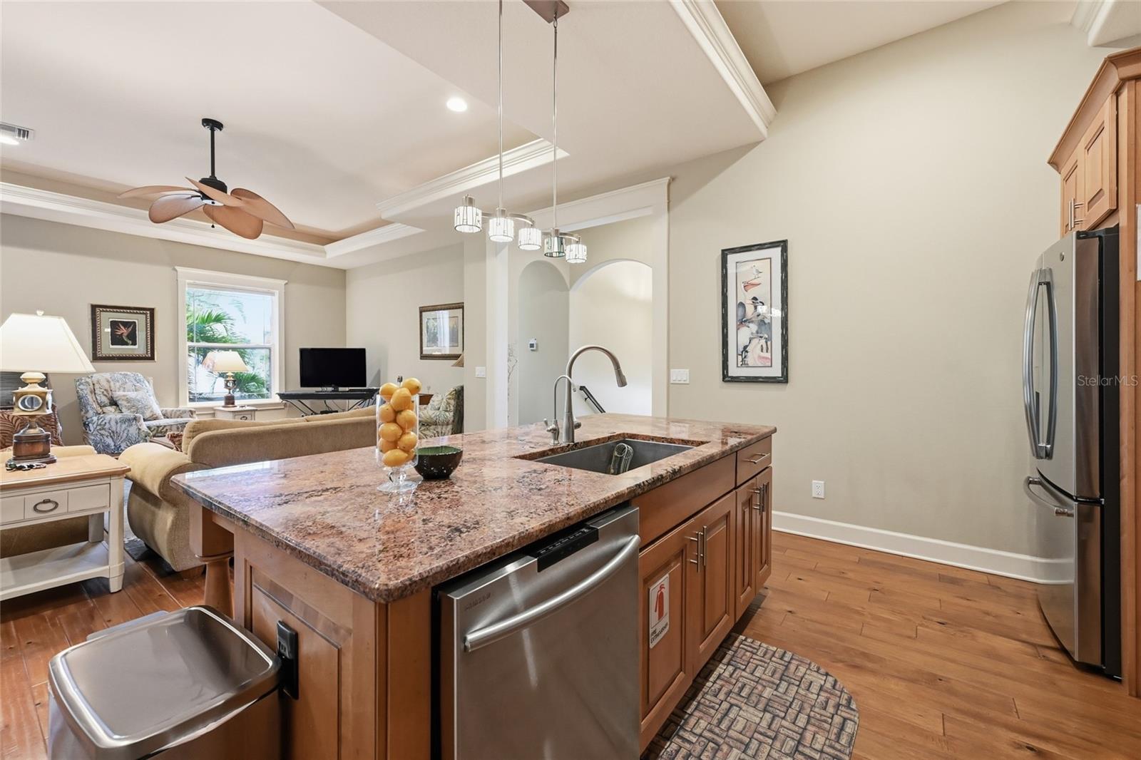 MARINA DRIVE - Residential