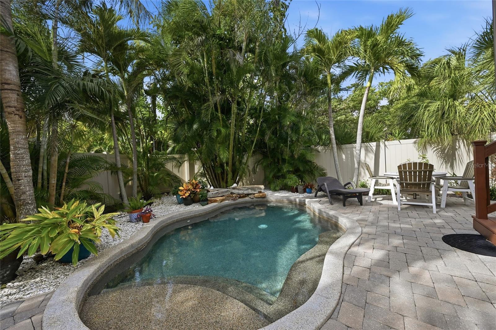 MARINA DRIVE - Residential