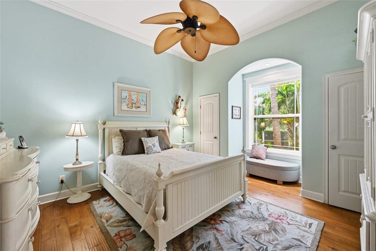 MARINA DRIVE - Residential