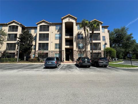 Photo of 1370 Tuscan Terrace #2202, Davenport, FL 33896 (MLS # O6319275)