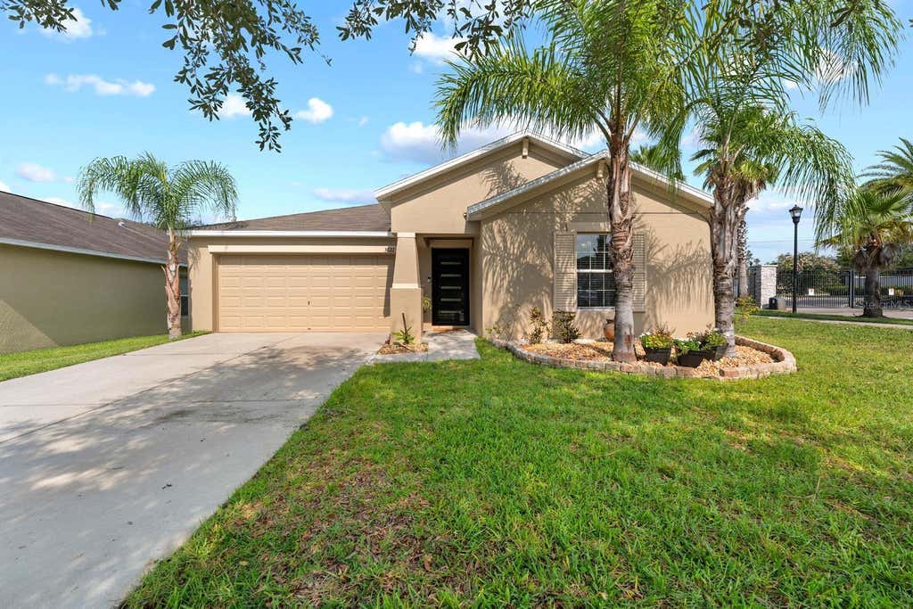 Photo of 3622 Kearsney Abbey Circle, Dover, FL 33527 (MLS # TB8525370)