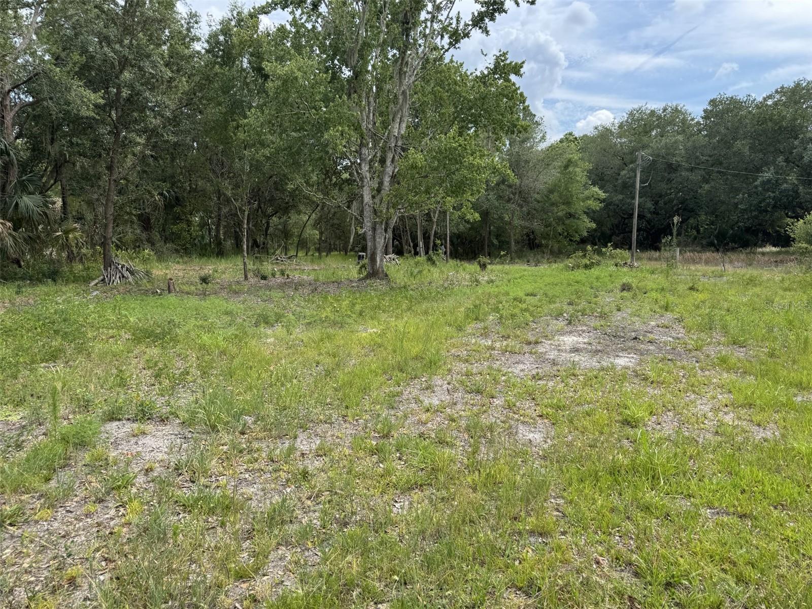 LAKE HAVEN ACRES - Land