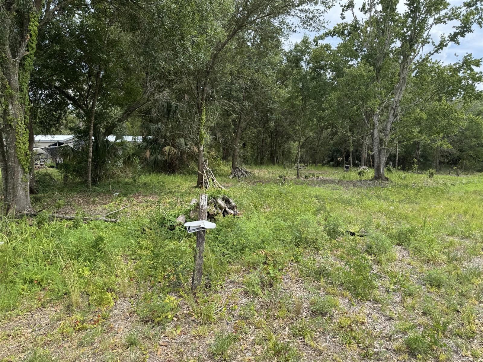 LAKE HAVEN ACRES - Land