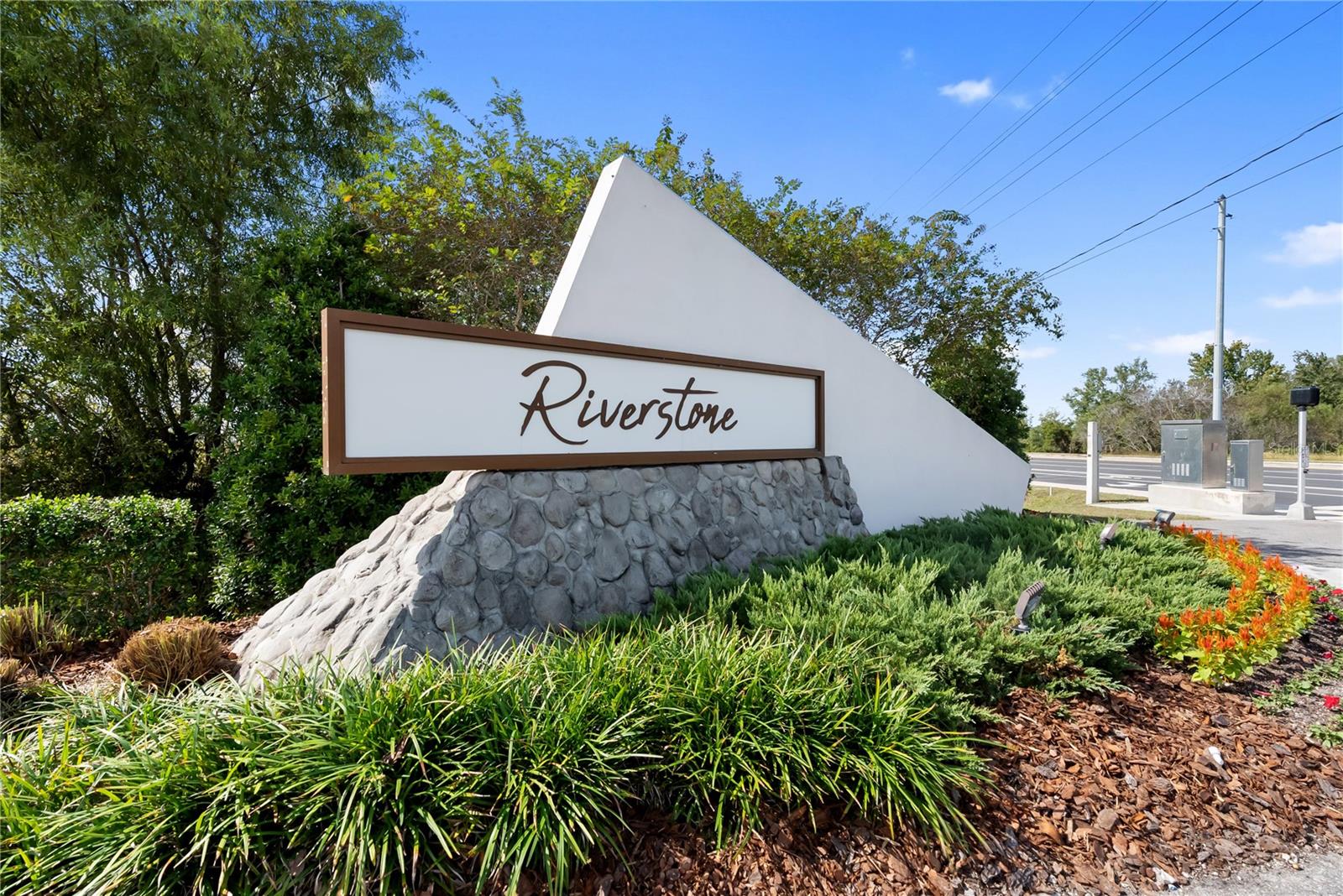 RIVERSTONE PH 2 - Residential