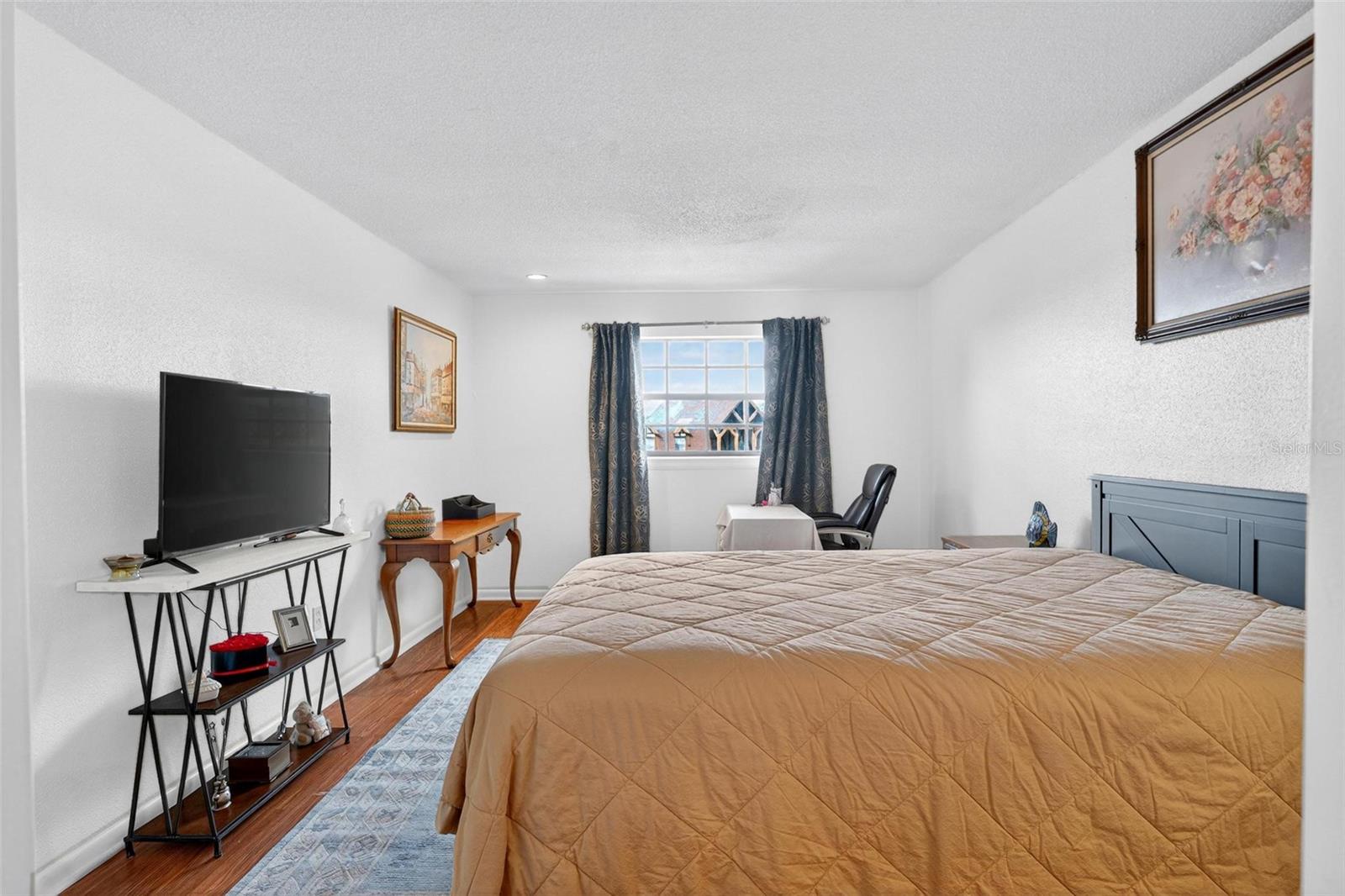 CHESTERBROOK CONDO - Residential