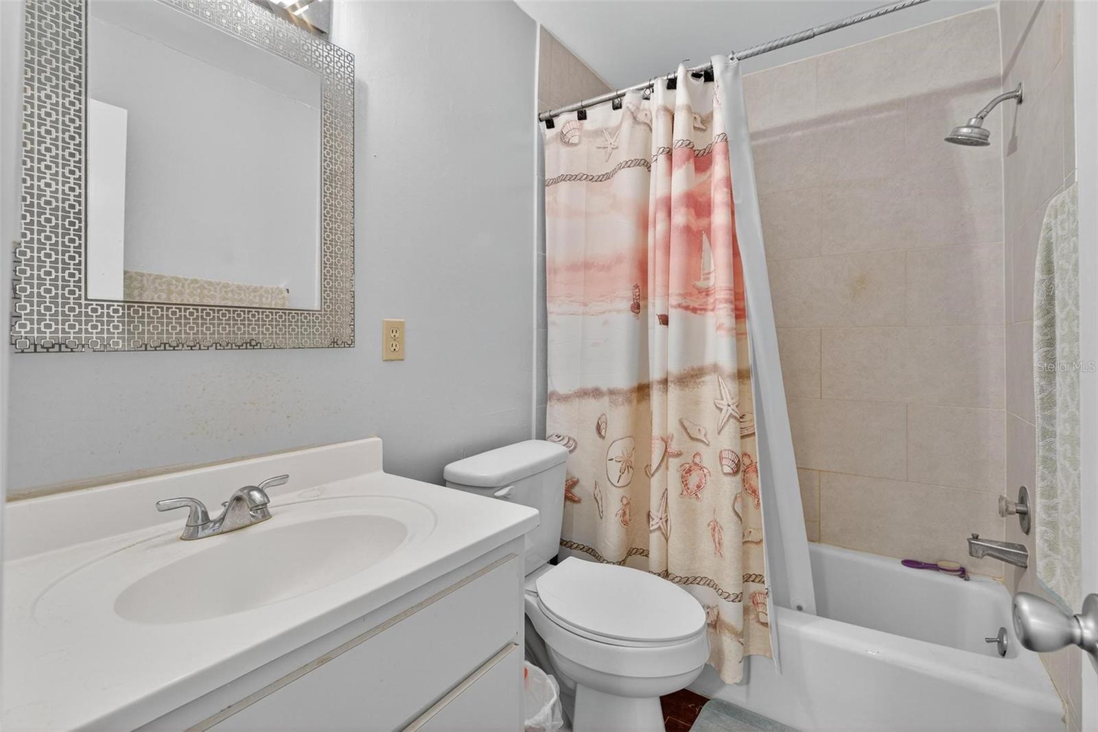 CHESTERBROOK CONDO - Residential