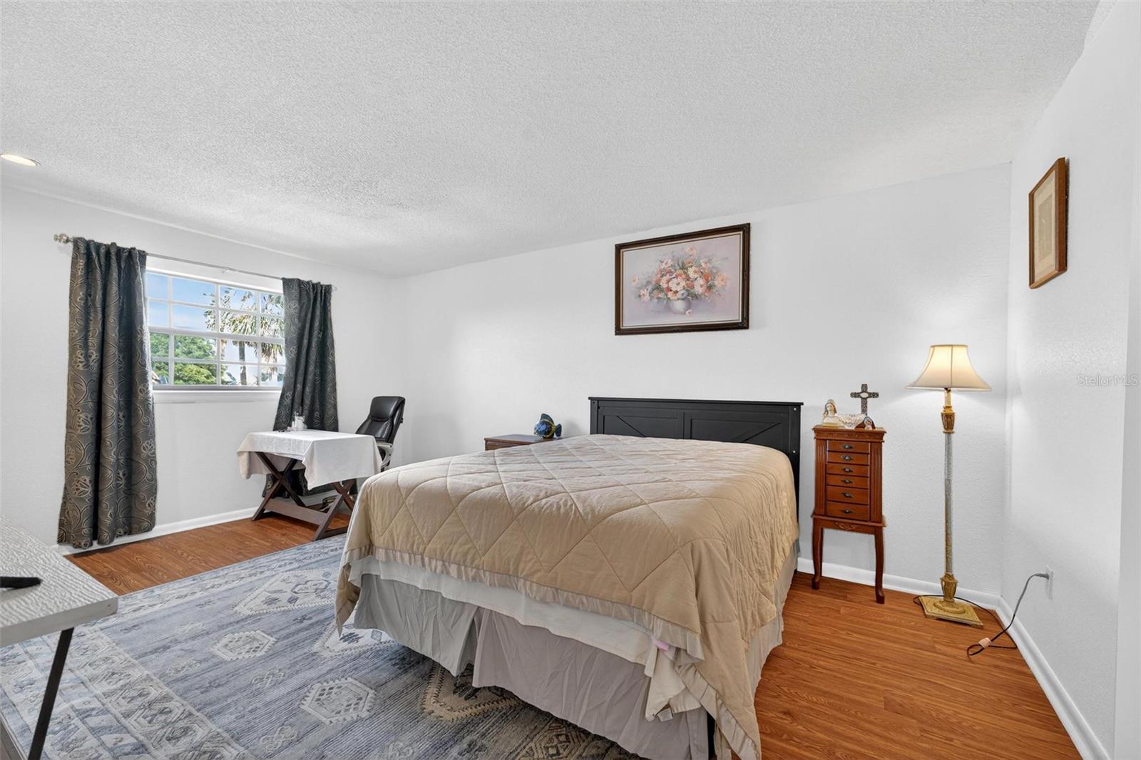 CHESTERBROOK CONDO - Residential