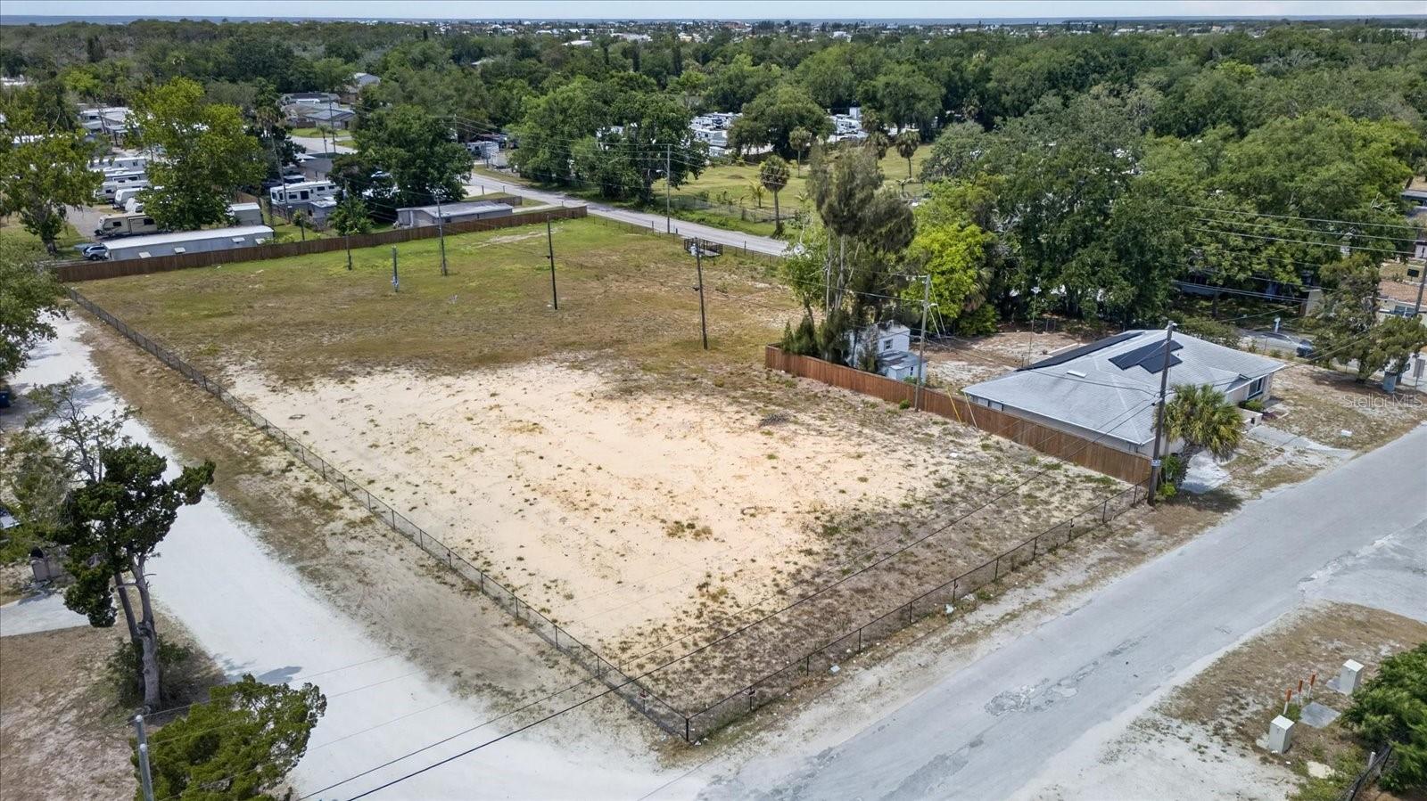 HORSEY PARK ADD - Land