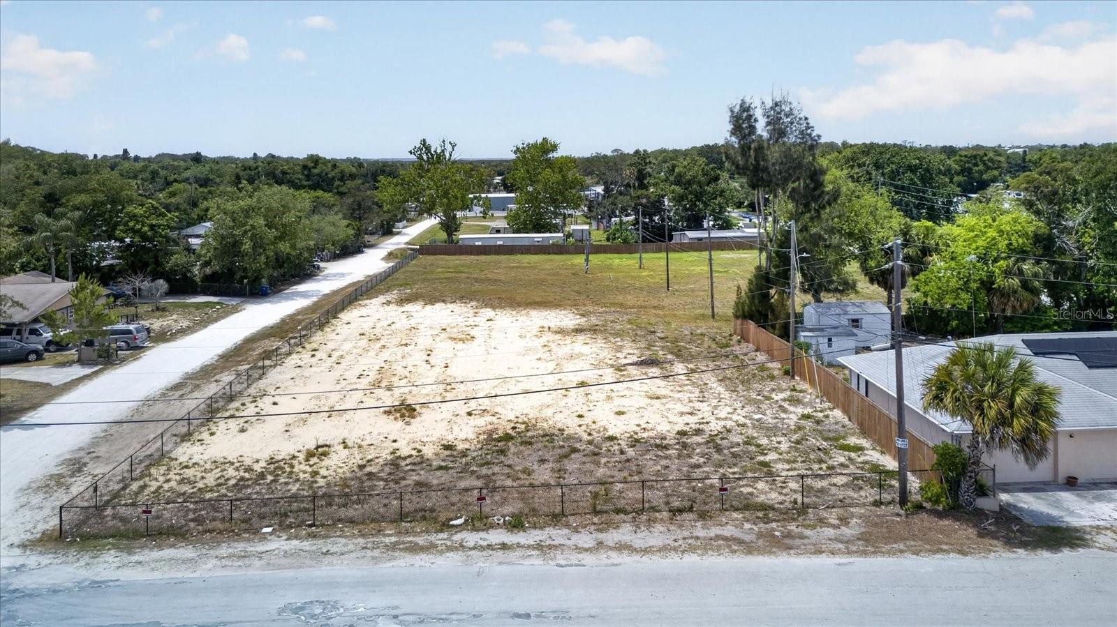 HORSEY PARK ADD - Land