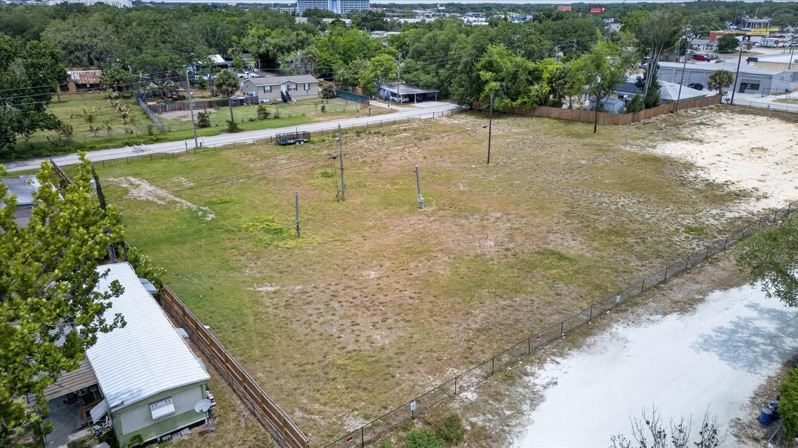 HORSEY PARK ADD - Land
