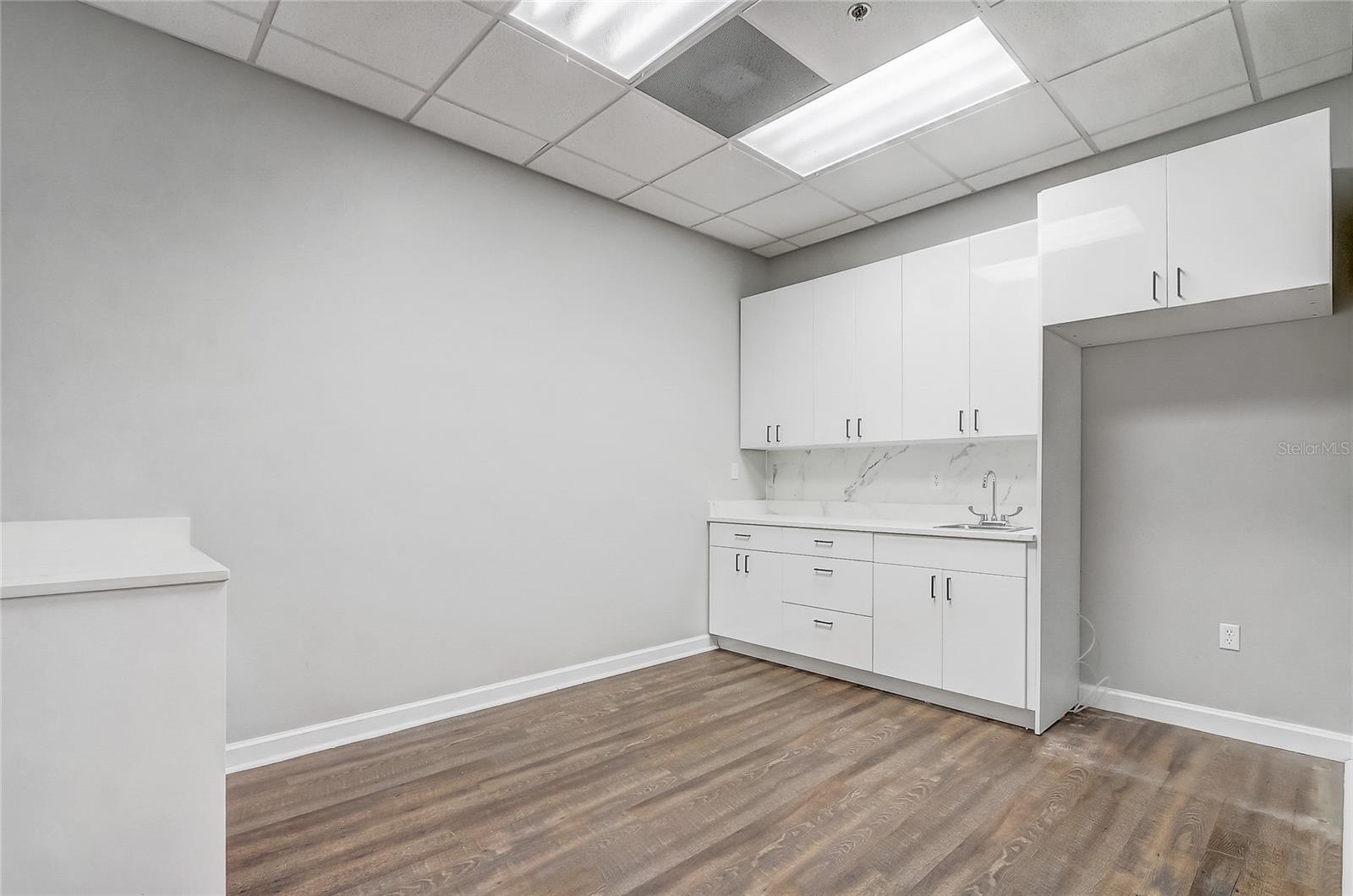 PLAZA NORTH TOWER COML CONDO - Commercial Sale
