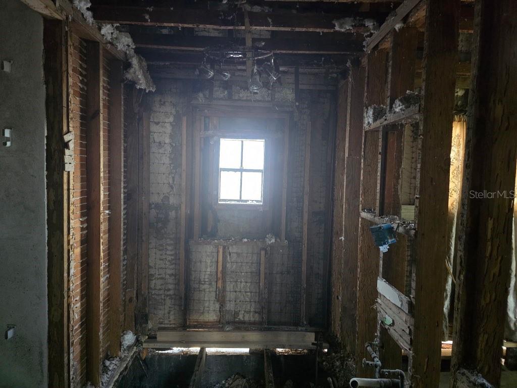 RENWICK ERLE SUB 4 RESUB - Residential