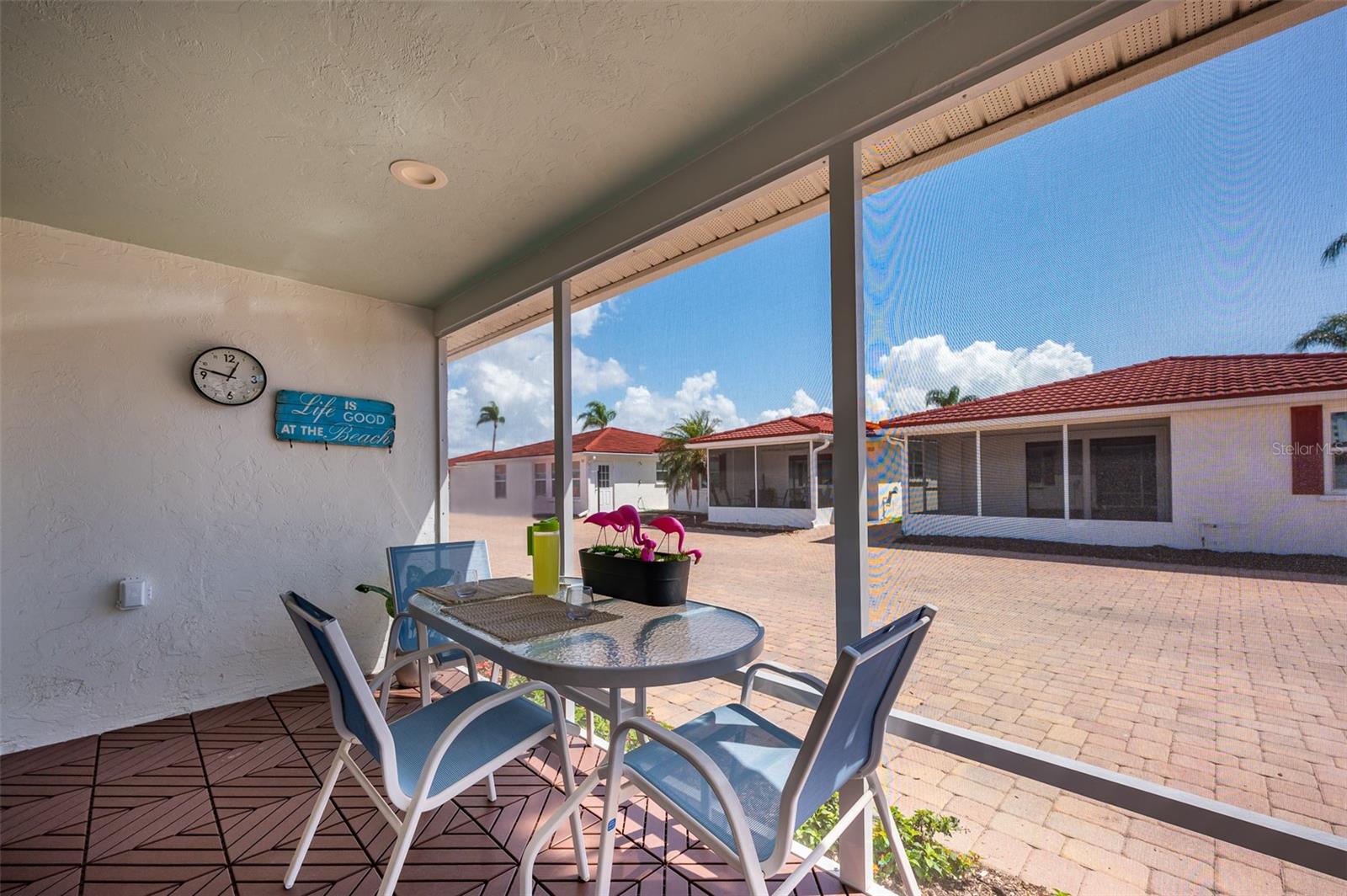 CASA BLANCA VILLAS - Residential