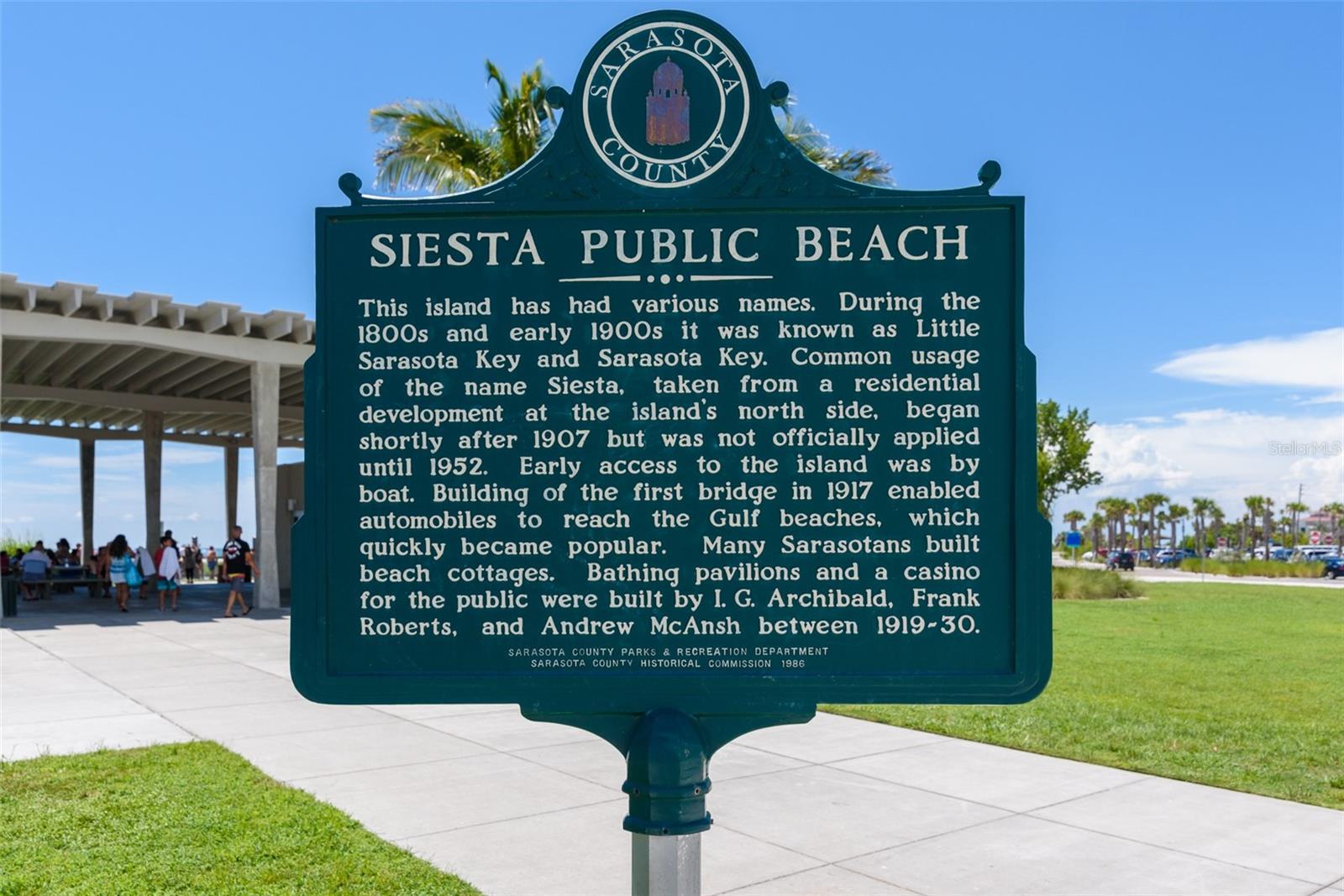 CASA BLANCA VILLAS - Residential