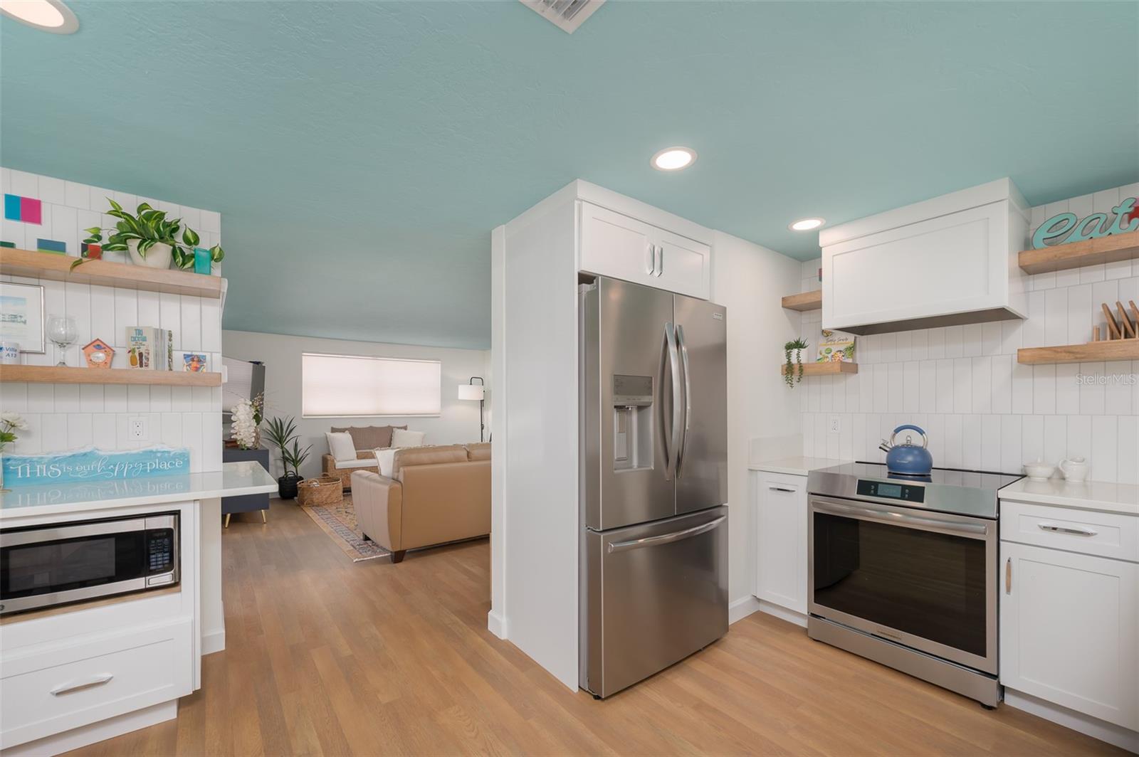 CASA BLANCA VILLAS - Residential