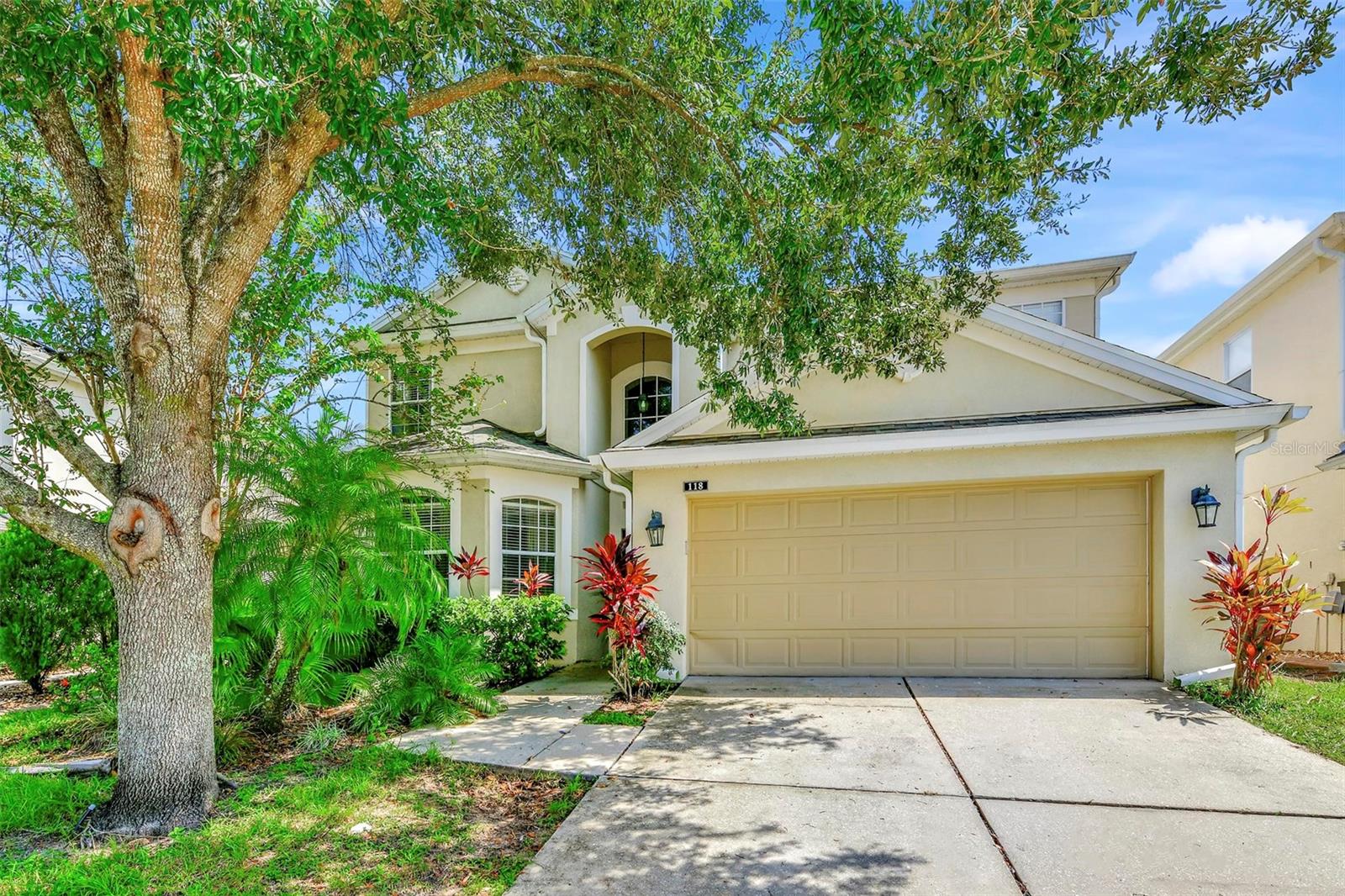 Welcome Home!!! COME SEE this FULLY FURNISHED modern move in ready home with the most wonderful views of Highlands Reserve Golf Course. Just under 3000 sq ft, this 5 bedroom 3 bathroom home has 2 large living areas, a kitchen that with granite countertops. The formal dining room leads into the kitchen with lots of counter space. There is a breakfast bar and large breakfast nook that looks out onto the pool deck. This home has a screened in pool that's perfect for entertaining, where you can sit and melt your day away in the spa pool. This home has been freshly painted, new luxury flooring all throughout the first floor. This golf community is situated on HWY 27, close to shops, restaurants and bars and the worlds famous THEME PARKS. Don't miss the opportunity. Schedule a viewing today.