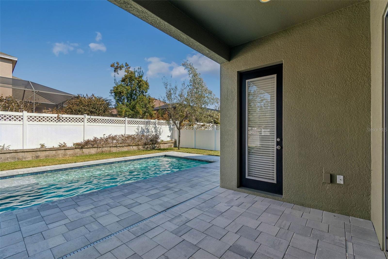 WATERGRASS - Residential