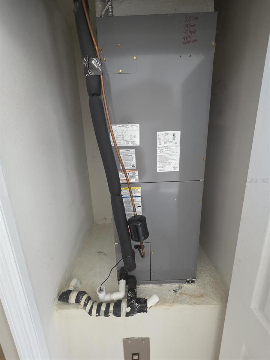 SPRING HILL UNIT 20 - Residential